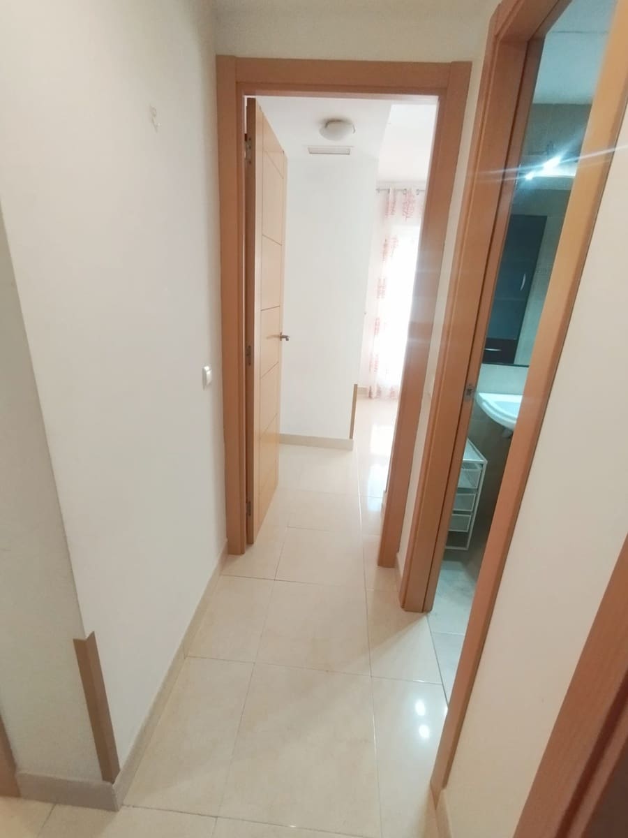 2 soveværelse Lejlighed til salg i Malaga by med garage - € 329.000 (Ref: 9981319)
