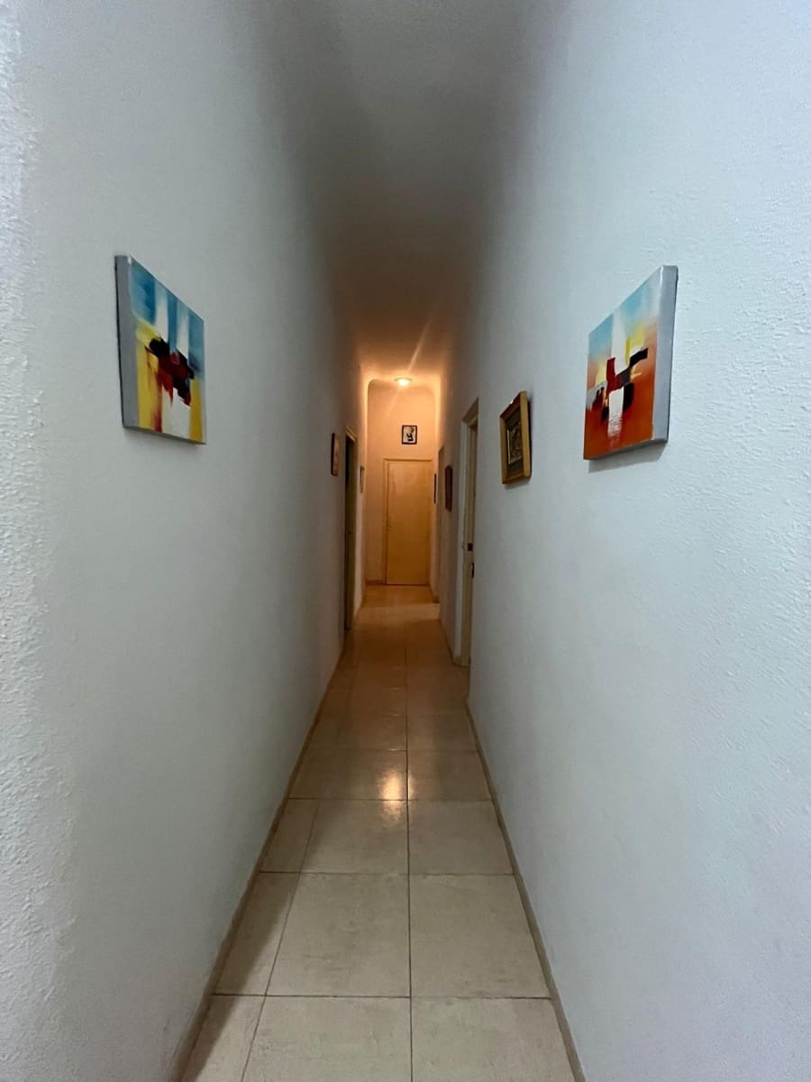 3 sovrum Lägenhet att hyra i Granada stad - 700 € (Ref: 9674859)