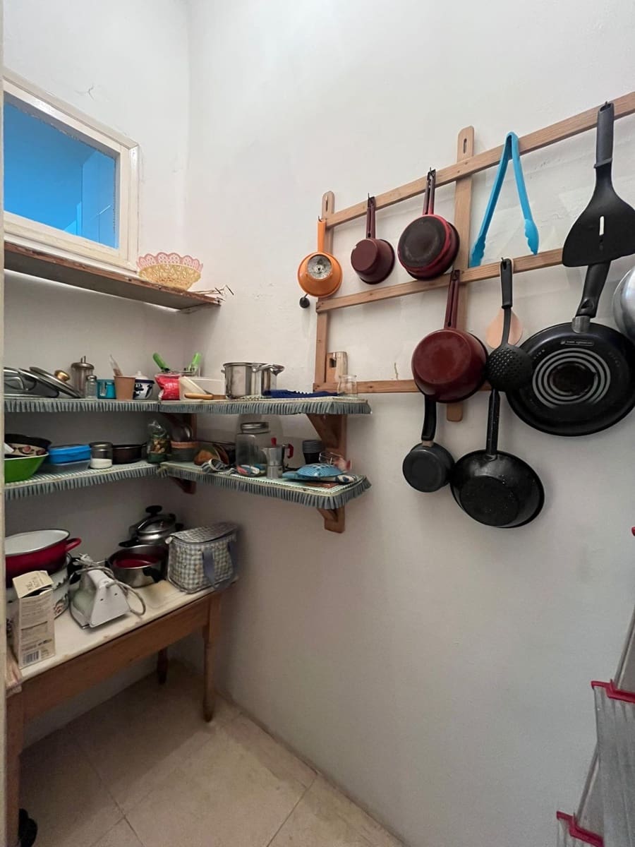 3 sovrum Lägenhet att hyra i Granada stad - 700 € (Ref: 9674859)