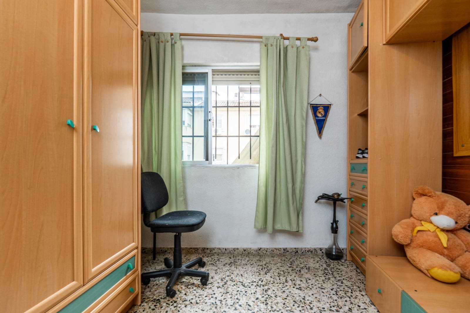 6 bedroom Townhouse for sale in Granada city - € 300,000 (Ref: 9674861)