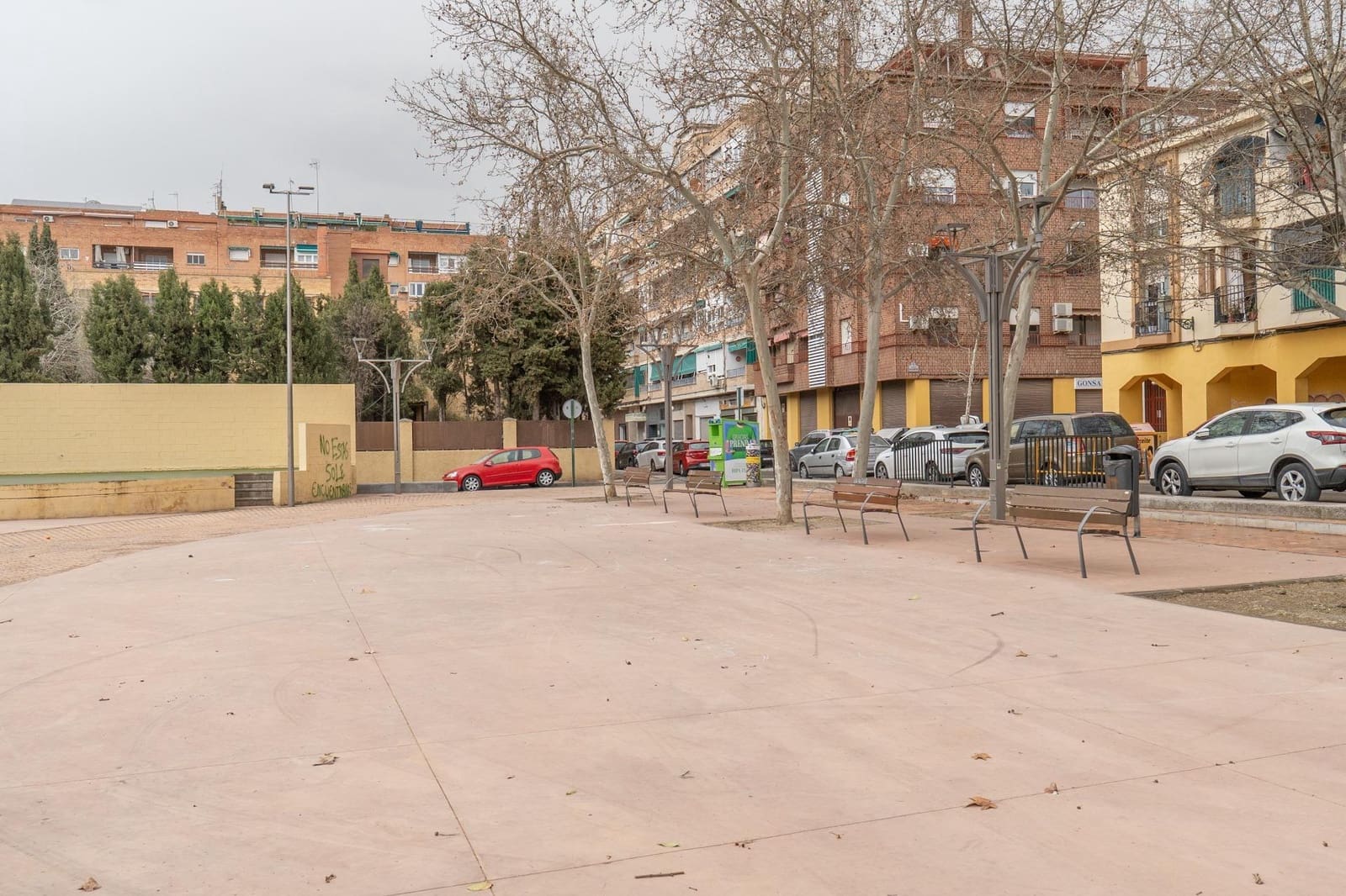 6 bedroom Townhouse for sale in Granada city - € 300,000 (Ref: 9674861)