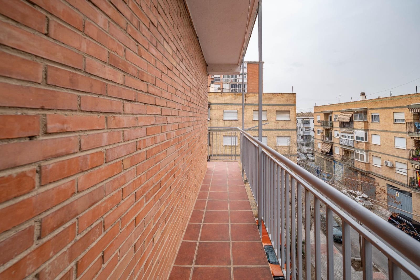 3 Zimmer Wohnung zu verkaufen in Granada Stadt - 238.000 € (Ref: 9674868)