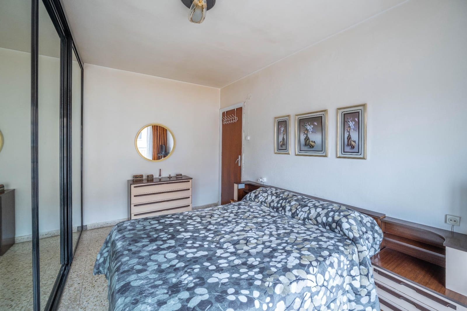 3 Zimmer Wohnung zu verkaufen in Granada Stadt - 238.000 € (Ref: 9674868)