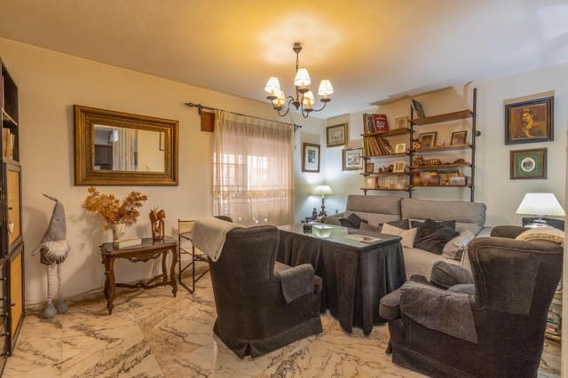 Piso de 2 habitaciones en Figares, Granada ciudad en venta - 219.900 € (Ref: 9674871)