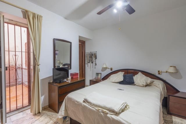 Piso de 2 habitaciones en Figares, Granada ciudad en venta - 219.900 € (Ref: 9674871)