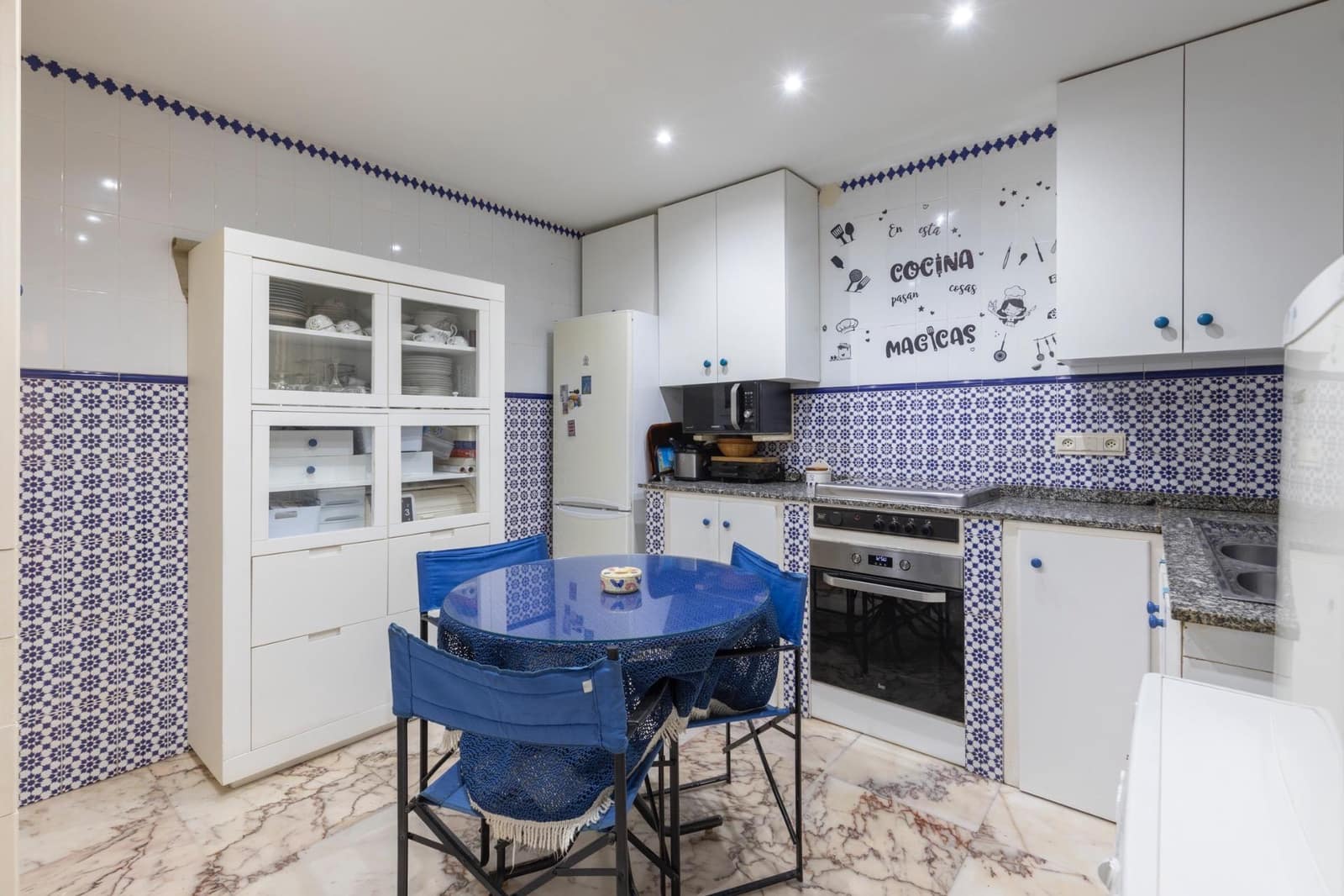 Piso de 2 habitaciones en Granada ciudad en venta - 219.900 € (Ref: 9674871)