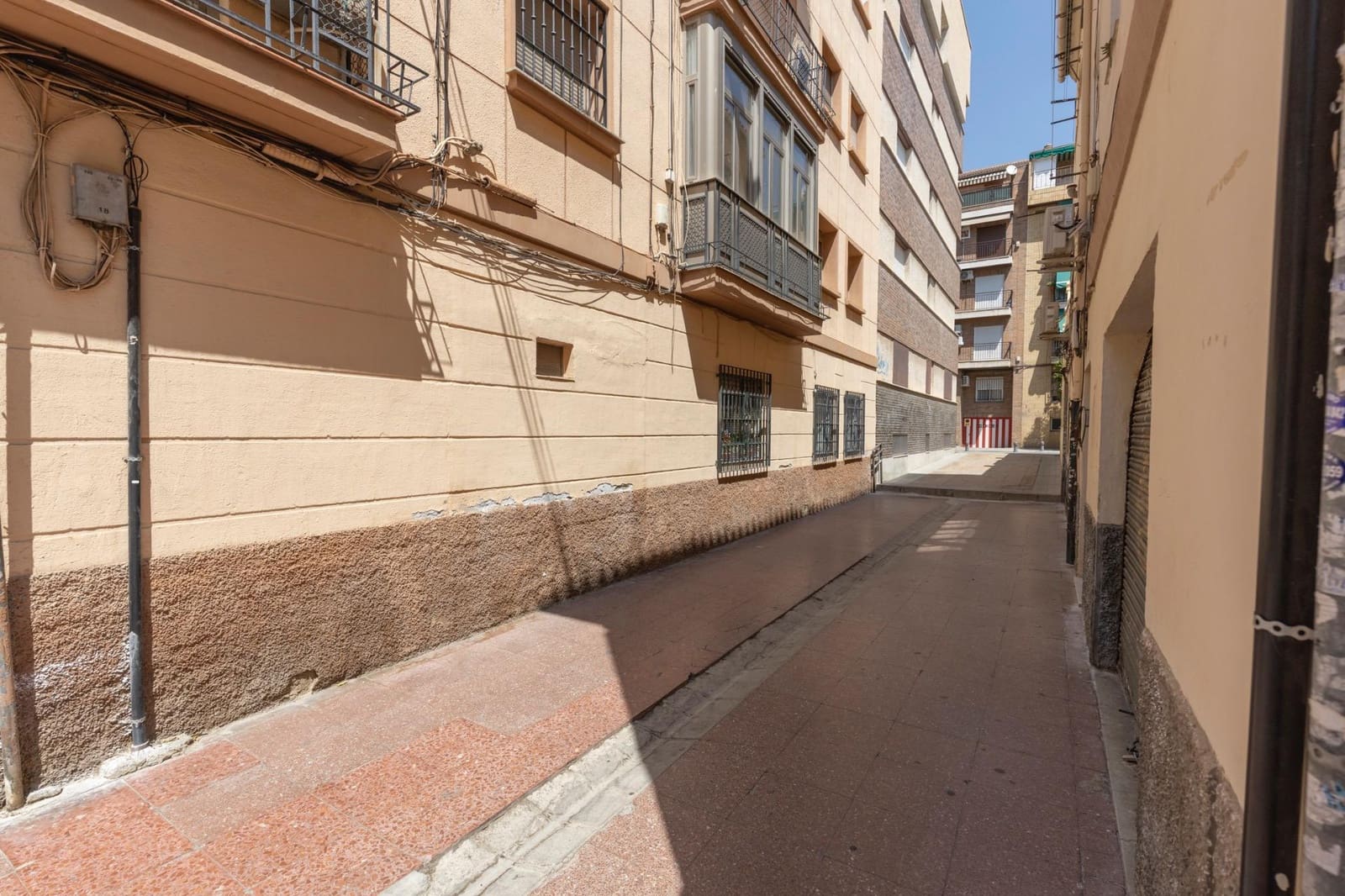 Piso de 2 habitaciones en Granada ciudad en venta - 219.900 € (Ref: 9674871)