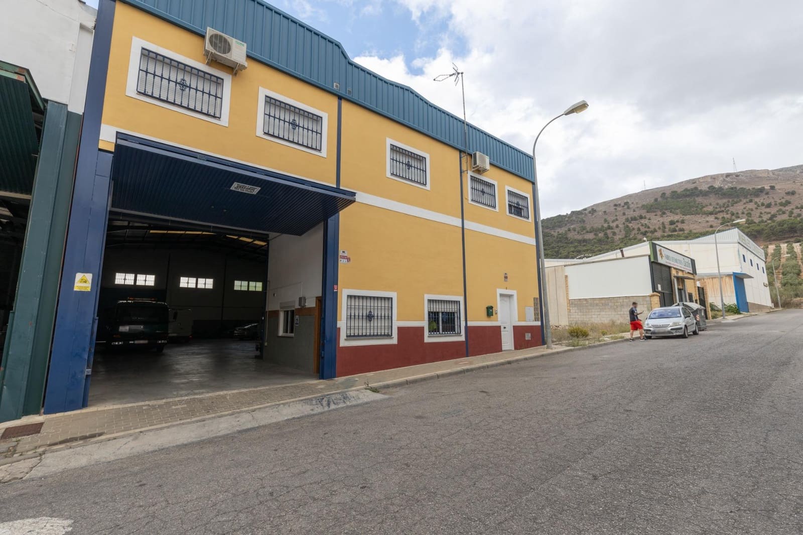 Business for sale in Loja - € 590,000 (Ref: 9674872)
