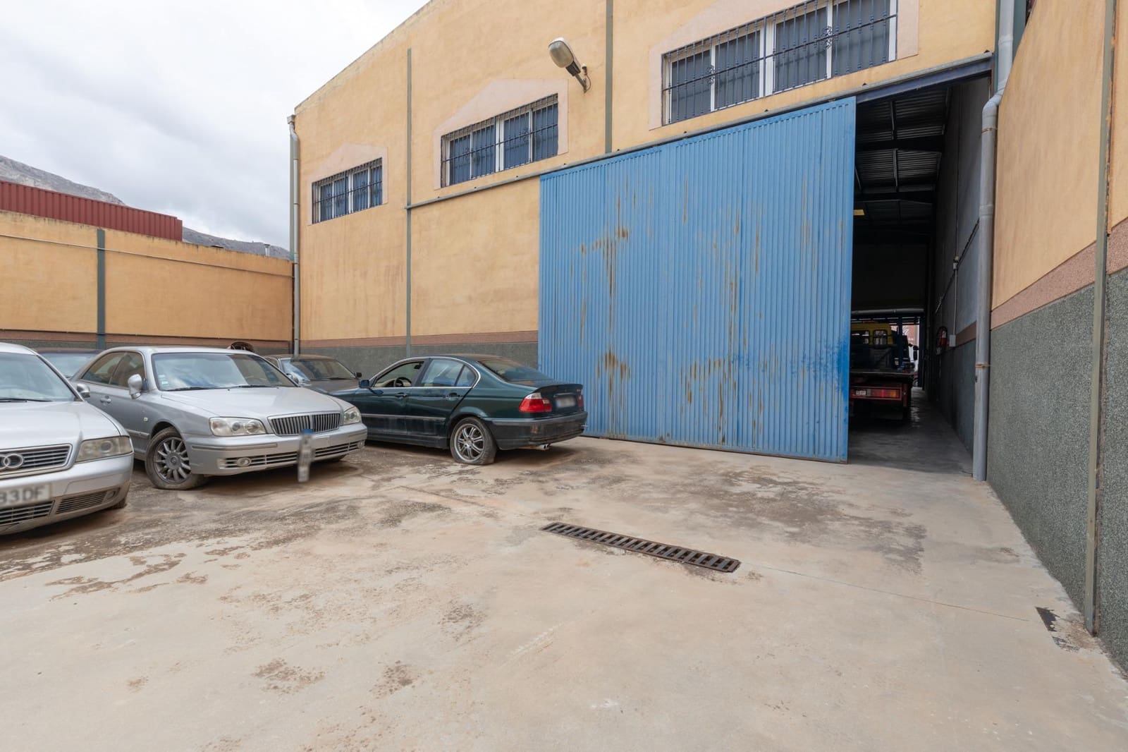 Business for sale in Loja - € 590,000 (Ref: 9674872)