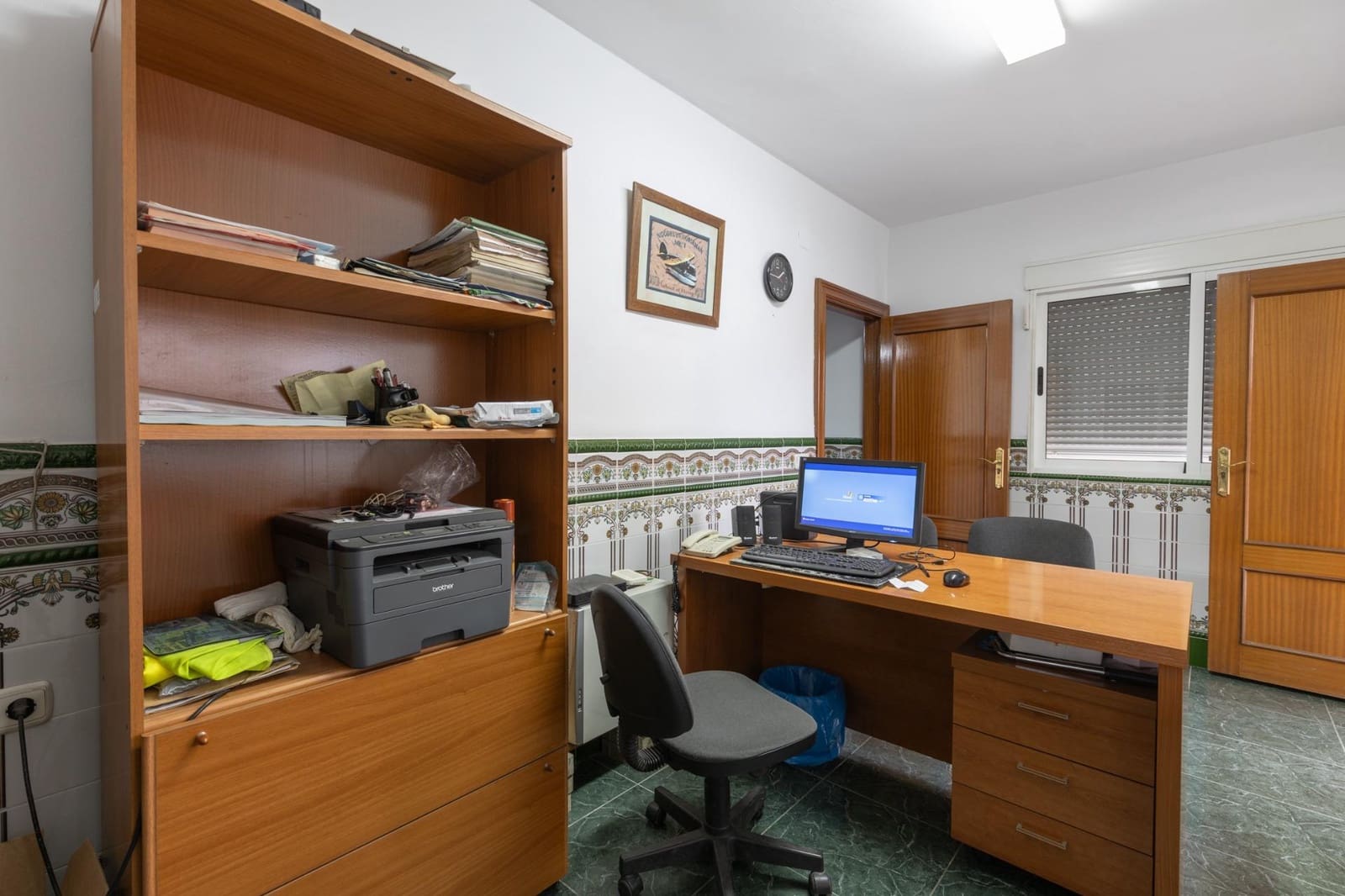 Business for sale in Loja - € 590,000 (Ref: 9674872)