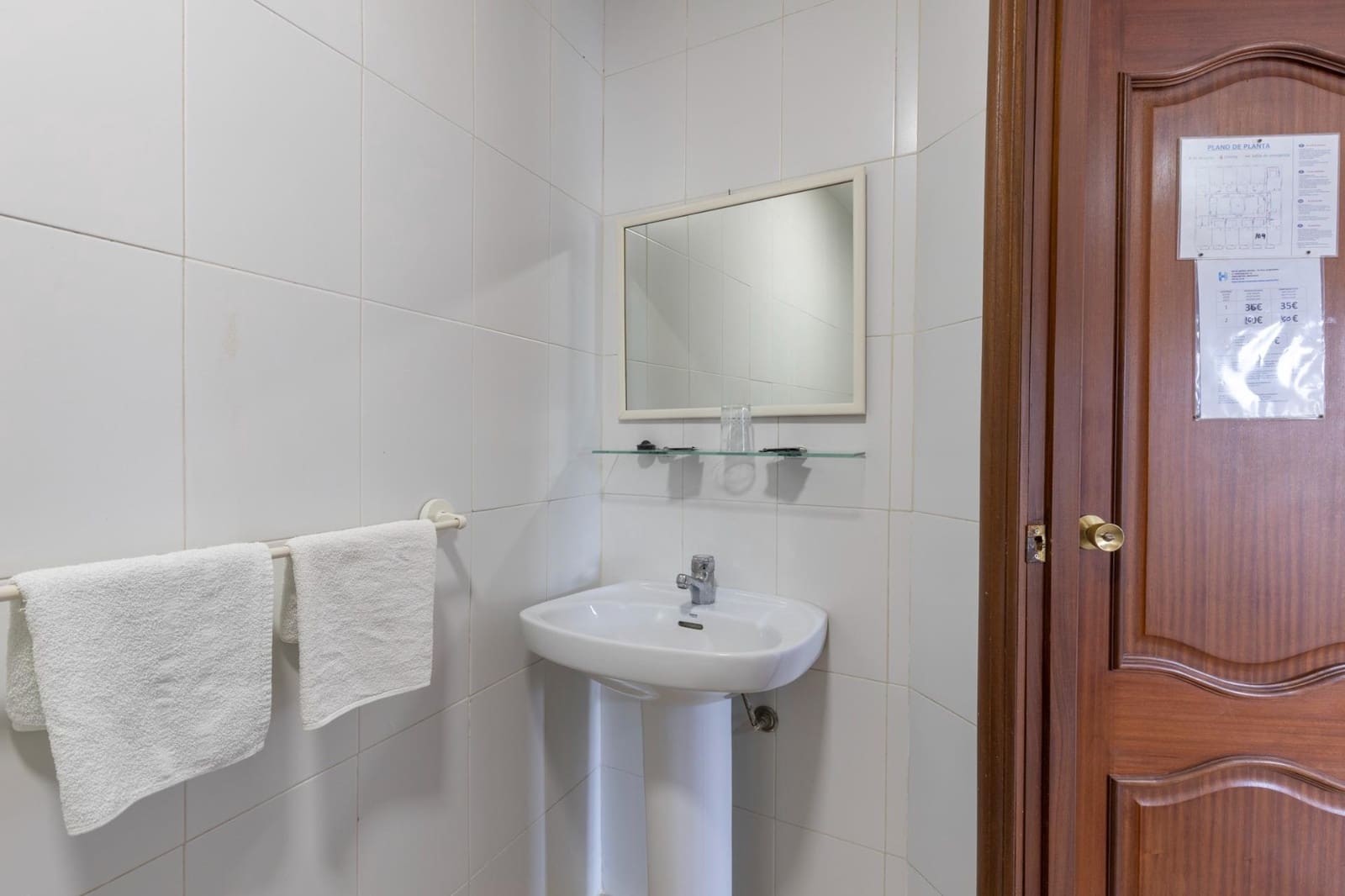 30 chambre Hôtel à vendre à Motril avec garage - 2 800 000 € (Ref: 9674873)