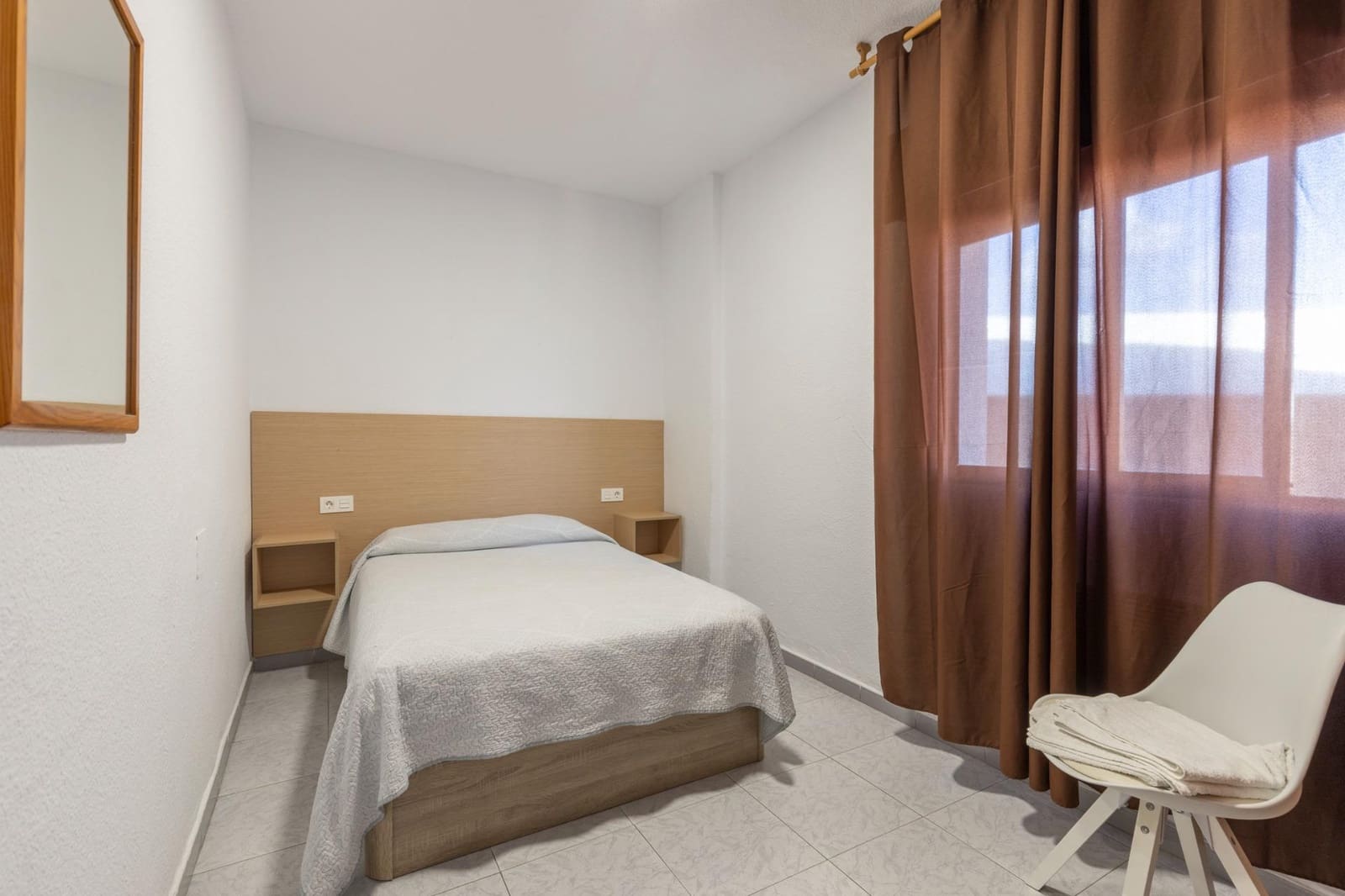 30 chambre Hôtel à vendre à Motril avec garage - 2 800 000 € (Ref: 9674873)