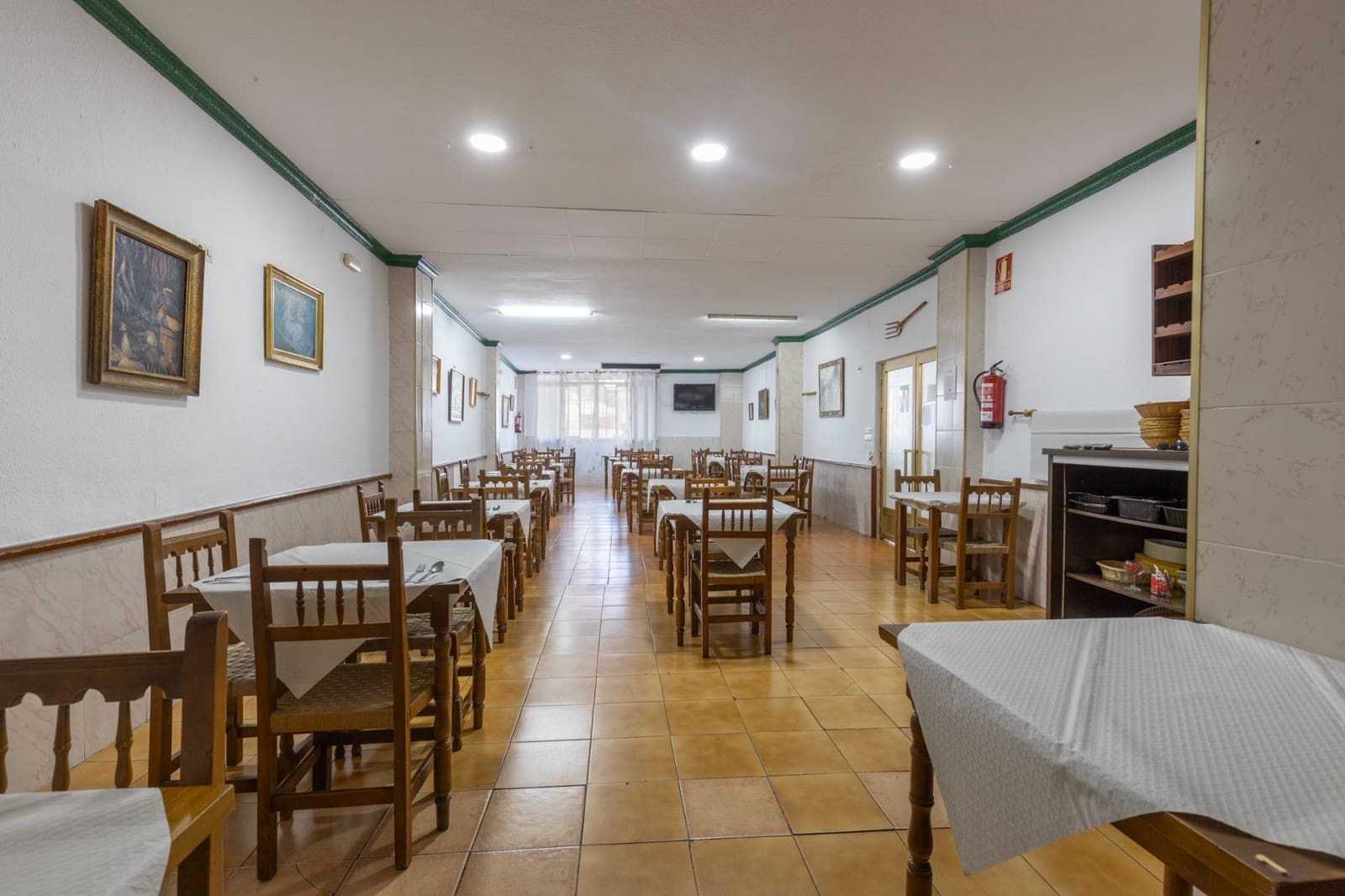 30 chambre Hôtel à vendre à Motril avec garage - 2 800 000 € (Ref: 9674873)