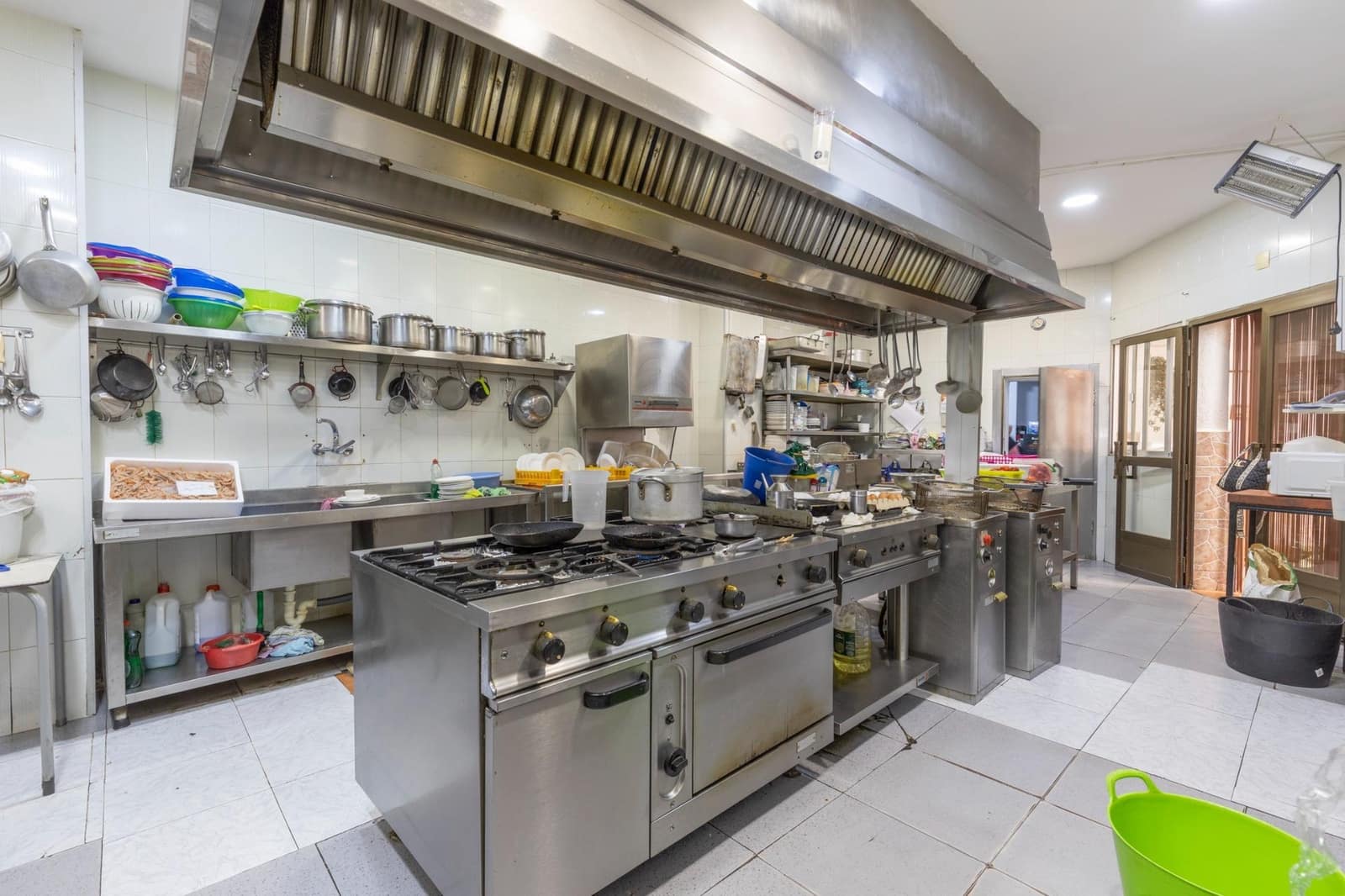 30 chambre Hôtel à vendre à Motril avec garage - 2 800 000 € (Ref: 9674873)