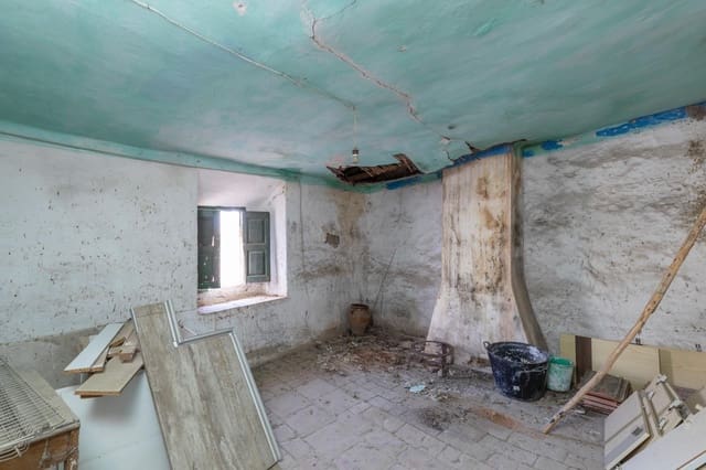 Finca/Casa Rural de 3 habitaciones en Pinos Puente en venta - 16.900 € (Ref: 9674875)