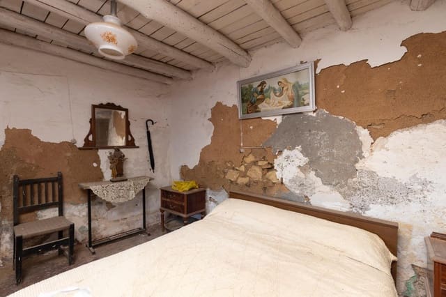 Finca/Casa Rural de 3 habitaciones en Pinos Puente en venta - 16.900 € (Ref: 9674875)