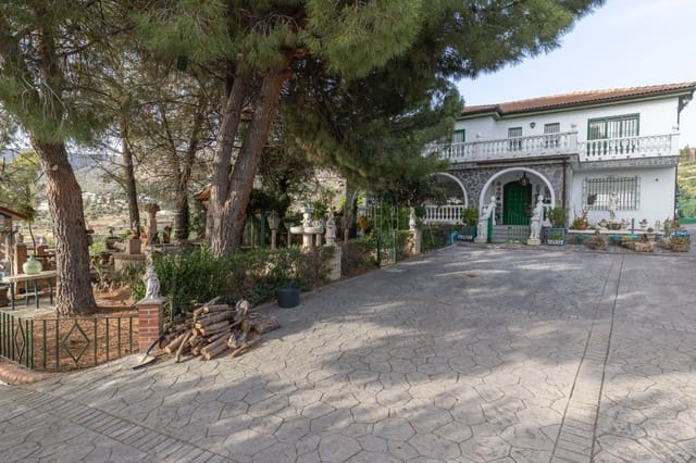 6 soverom Finca/Herregård til salgs i Alfacar med svømmebasseng garasje - € 790 000 (Ref: 9674876)