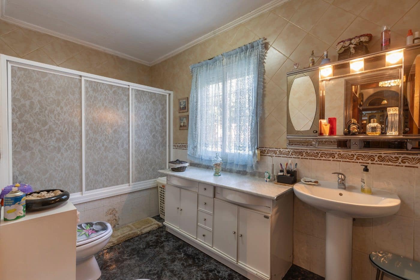 6 soverom Finca/Herregård til salgs i Alfacar med svømmebasseng garasje - € 790 000 (Ref: 9674876)