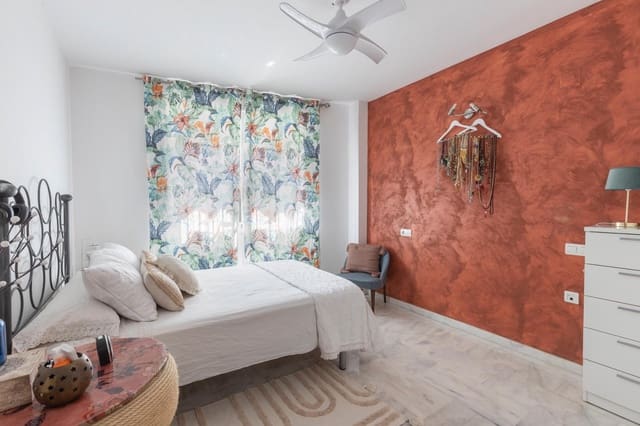 2 makuuhuone Huoneisto myytävänä paikassa Vélez de Benaudalla - 149 900 € (Ref: 9674877)