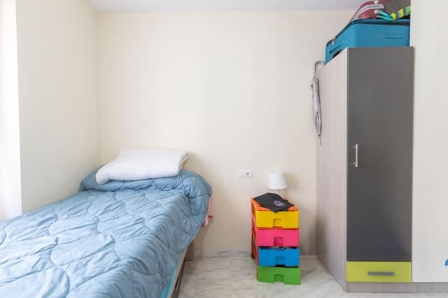 3 makuuhuone Asunto myytävänä paikassa Vélez de Benaudalla - 159 900 € (Ref: 9674878)