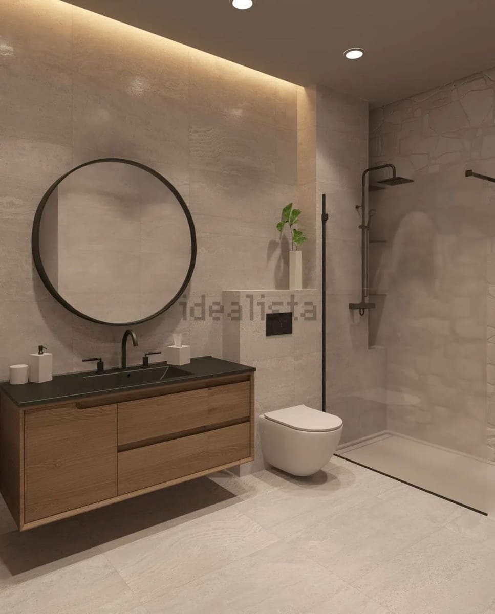 3 bedroom Apartment for sale in Granada city - € 240,000 (Ref: 9674882)