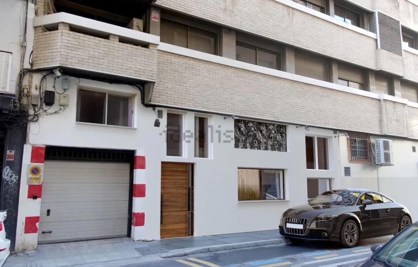 3 bedroom Apartment for sale in Granada city - € 240,000 (Ref: 9674882)