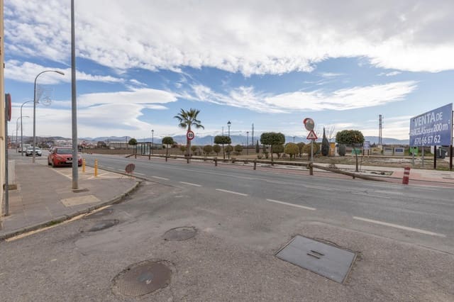 Pareado de 3 habitaciones en Belicena, Vegas del Genil en venta con garaje - 235.000 € (Ref: 9674883)