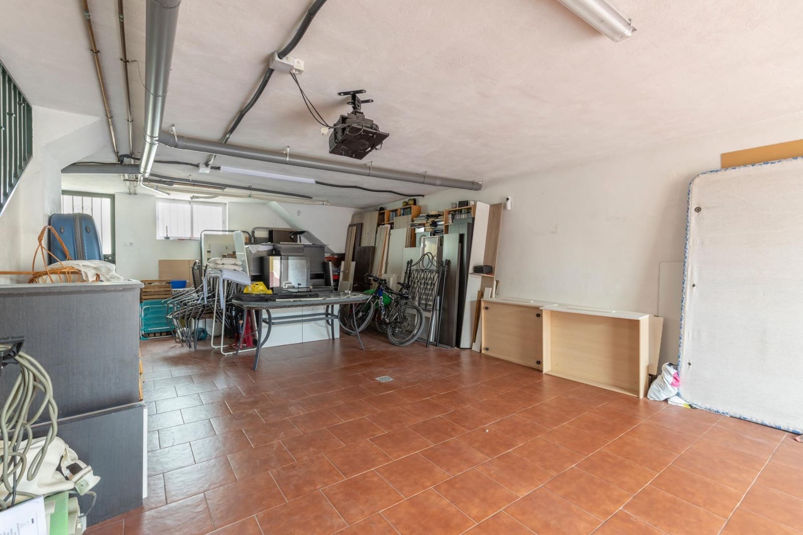 Pareado de 3 habitaciones en Belicena en venta con garaje - 235.000 € (Ref: 9674883)