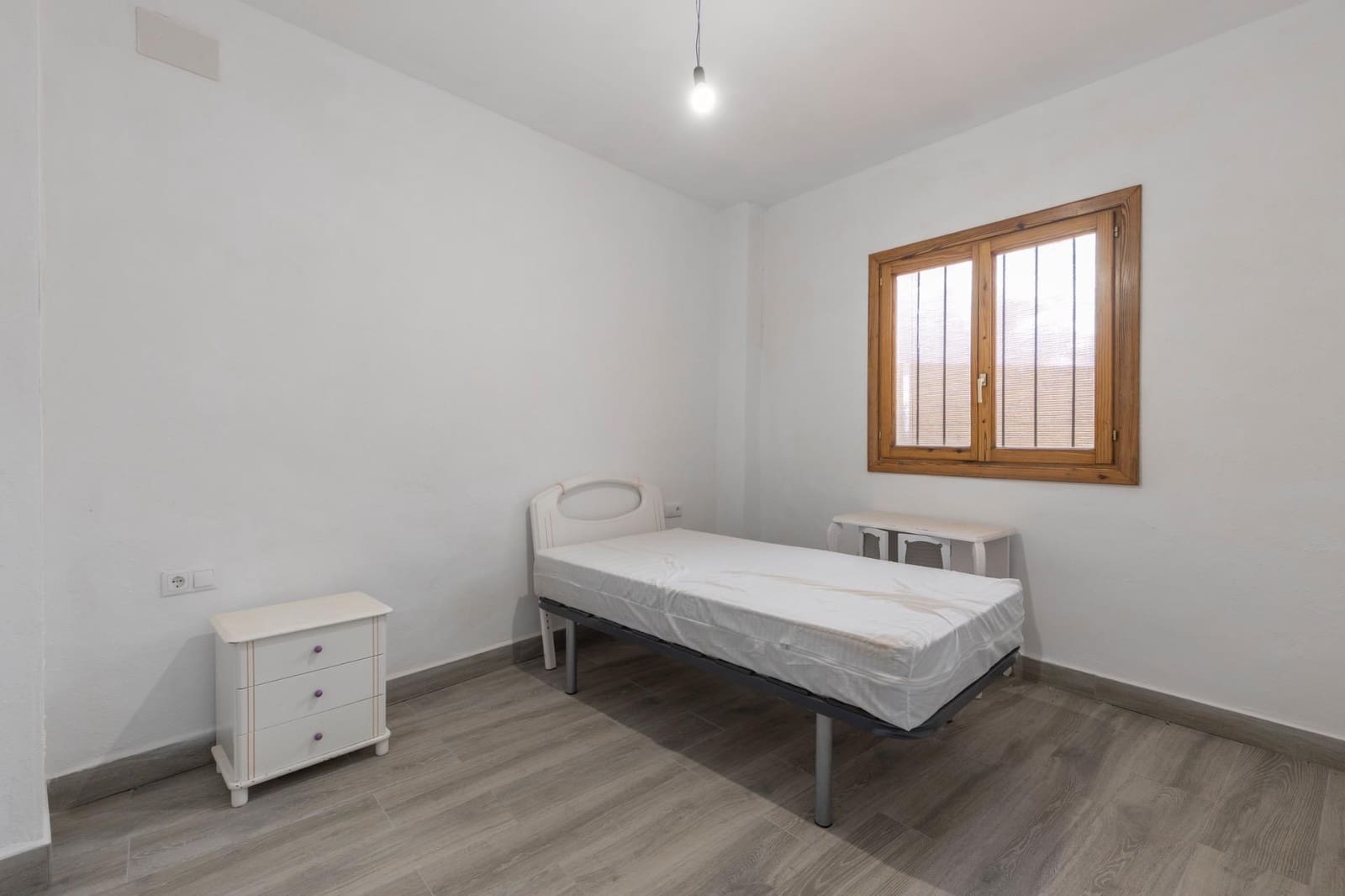 3 bedroom Apartment for sale in Moclin - € 89,900 (Ref: 9674884)