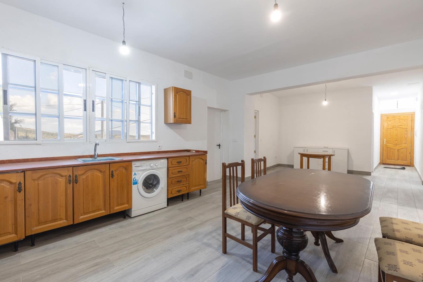 6 bedroom Apartment for sale in Moclin - € 139,900 (Ref: 9674886)