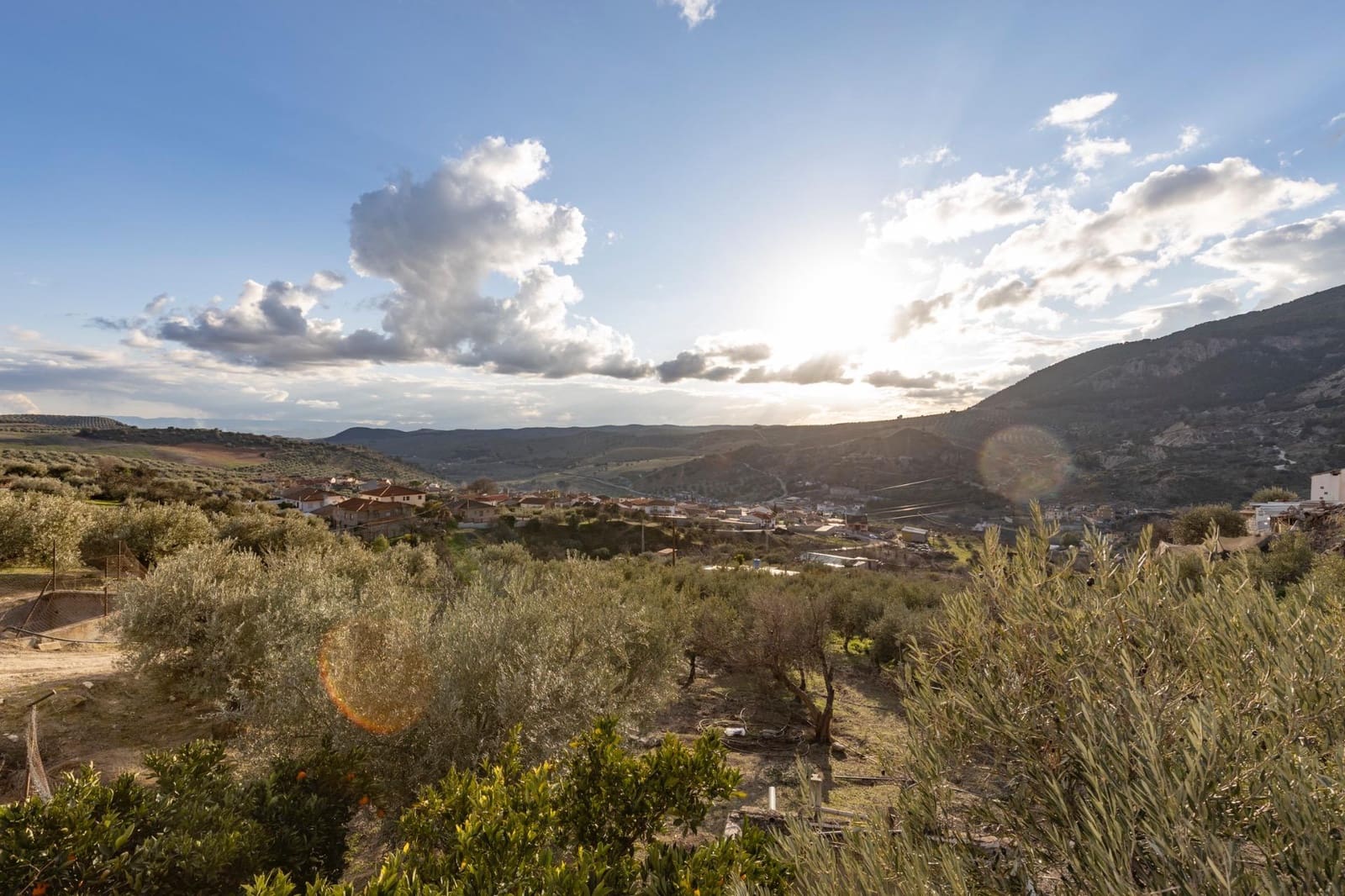 6 bedroom Apartment for sale in Moclin - € 139,900 (Ref: 9674886)