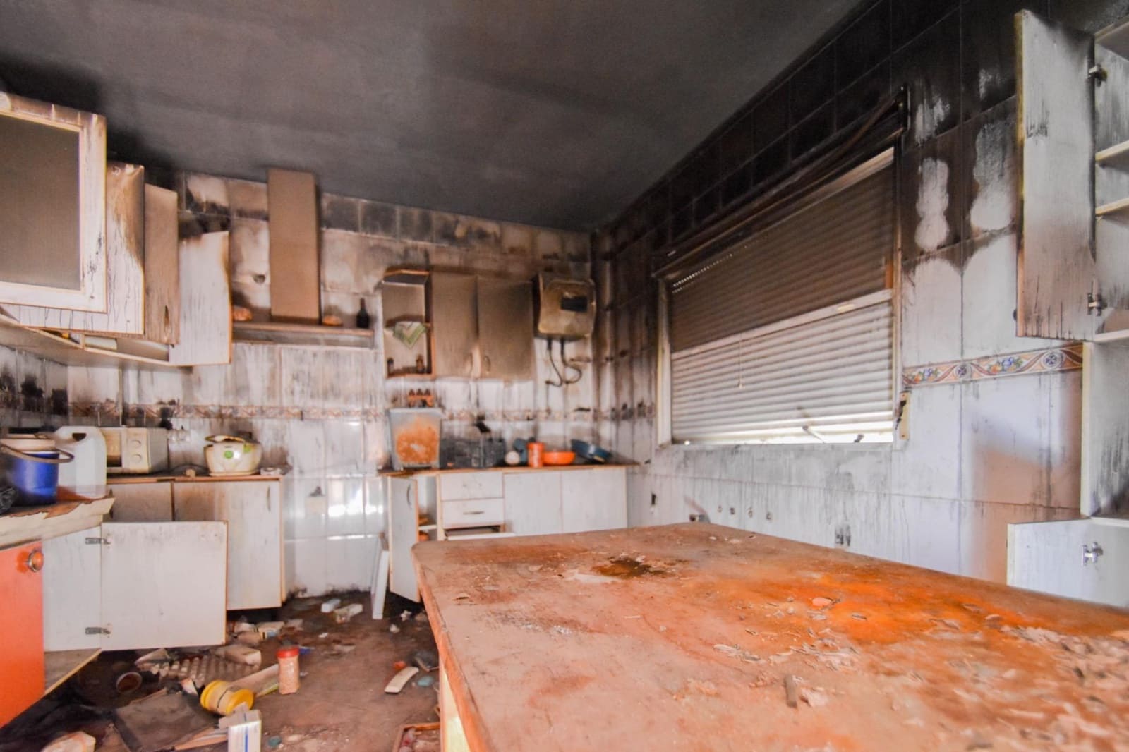 4 bedroom Villa for sale in Cijuela - € 240,000 (Ref: 9674888)