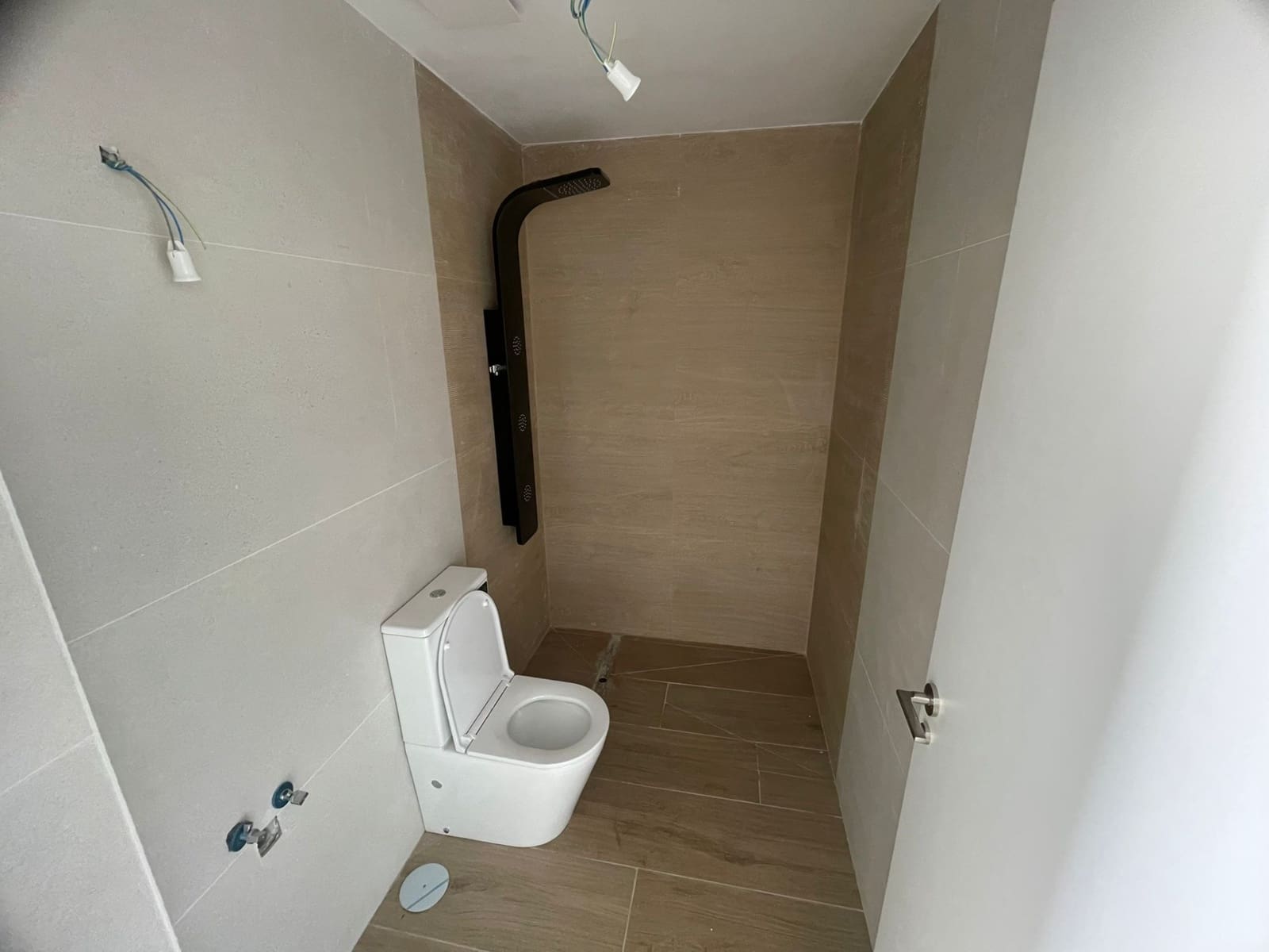 5 Zimmer Villa zu verkaufen in Alhendin mit Pool Garage - 450.000 € (Ref: 9674889)