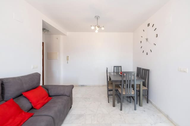 Piso de 3 habitaciones en Calahonda, Motril en venta con garaje - 198.000 € (Ref: 9674892)