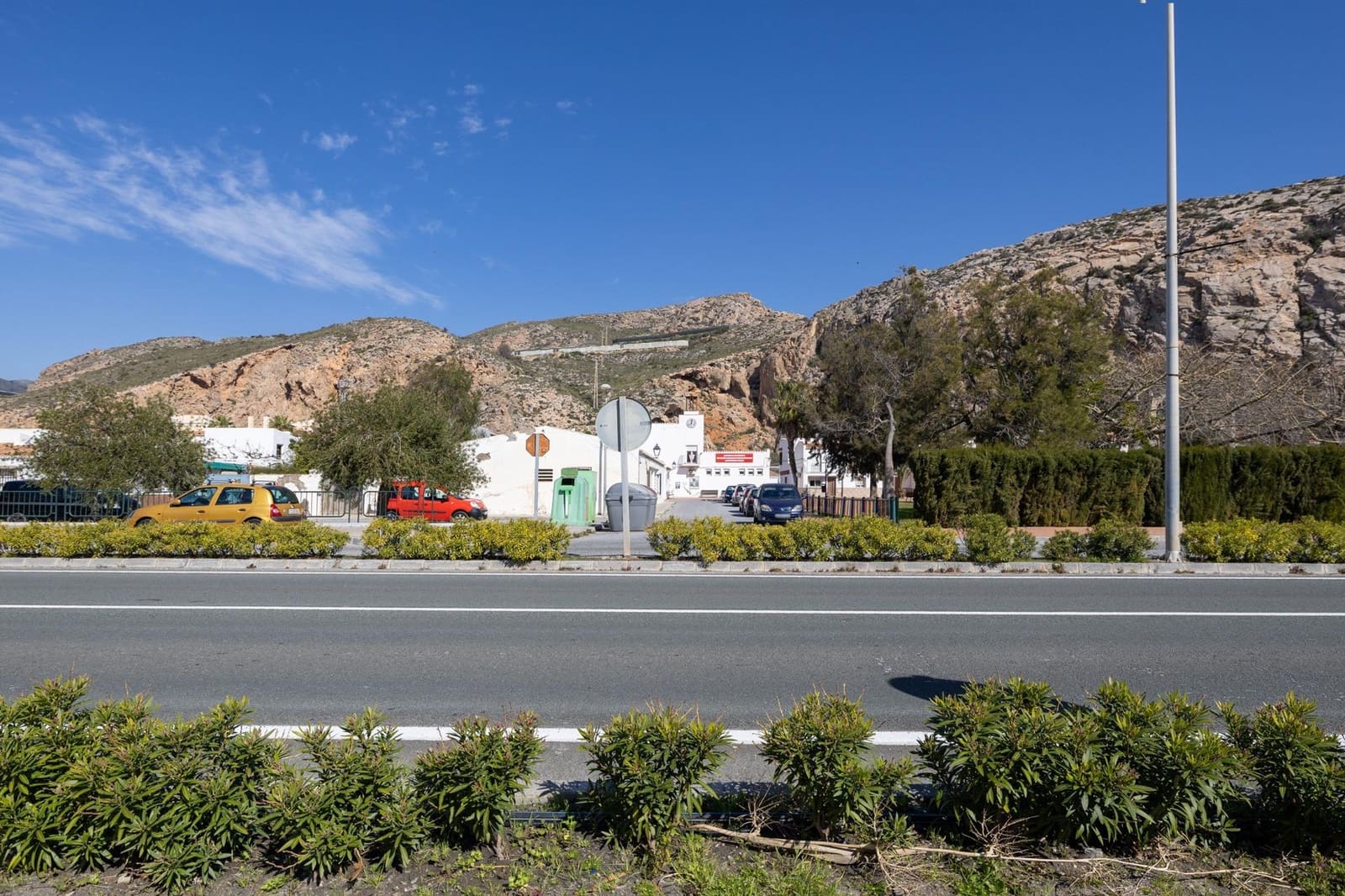 Piso de 3 habitaciones en Calahonda en venta con garaje - 198.000 € (Ref: 9674892)