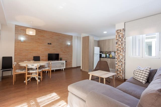 14 makuuhuone Huoneisto myytävänä paikassa Centro, Granada kaupunki - 1 175 000 € (Ref: 9674896)