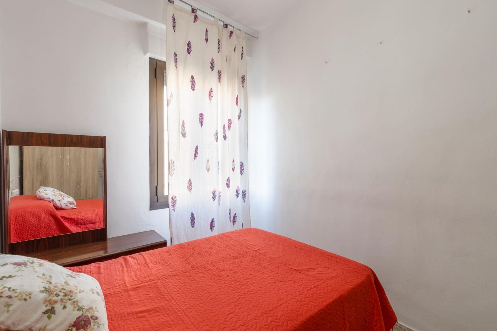 3 bedroom Villa for sale in Huetor Tajar with garage - € 170,000 (Ref: 9674897)