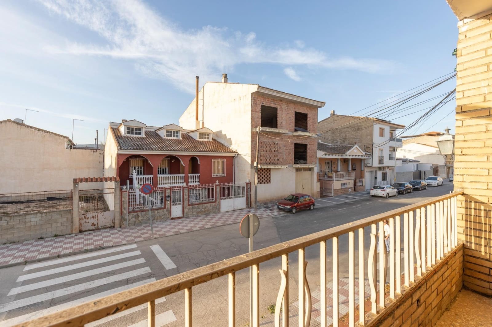 3 bedroom Villa for sale in Huetor Tajar with garage - € 170,000 (Ref: 9674897)