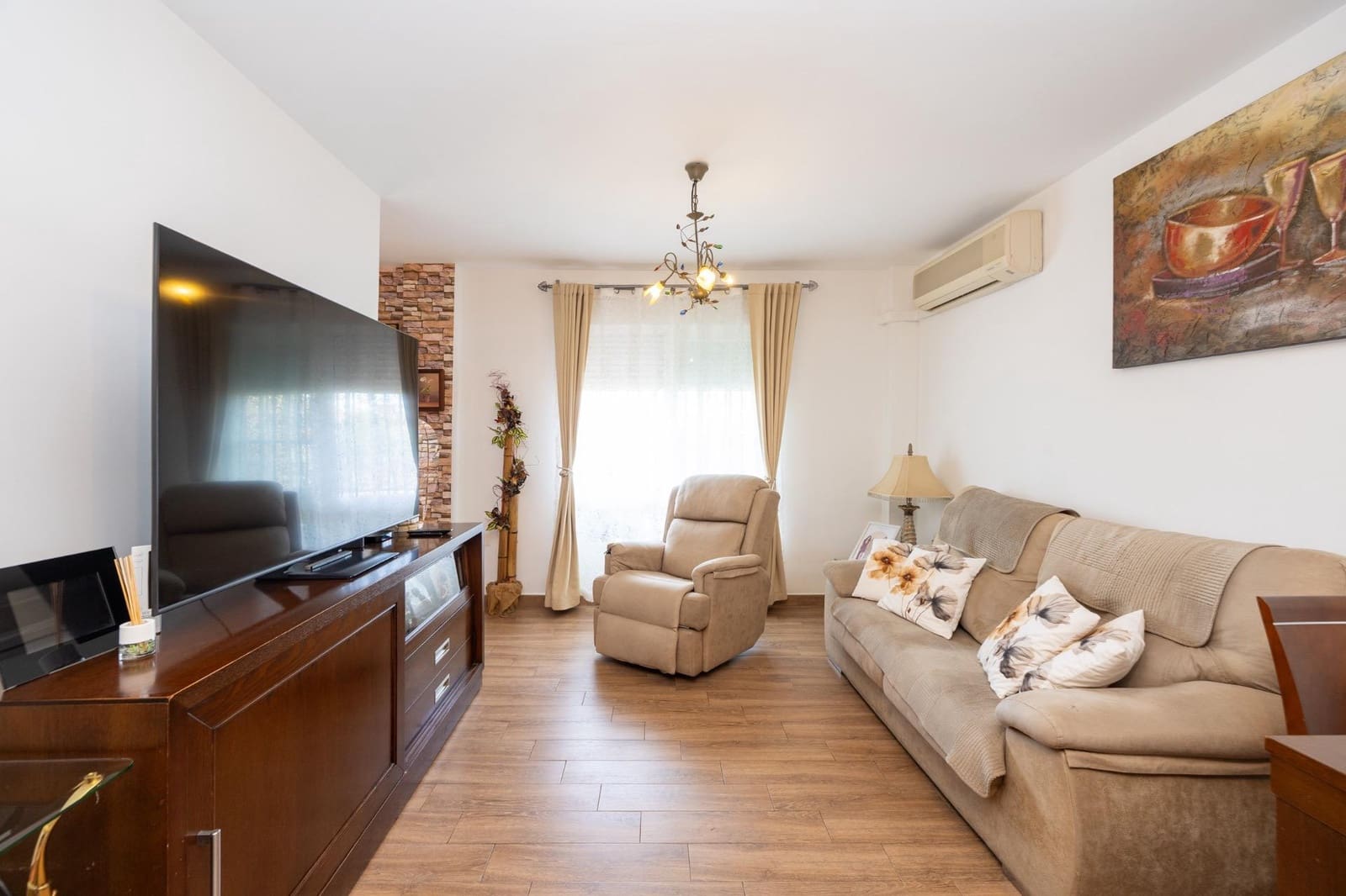 3 bedroom Terraced Villa for sale in Peligros with garage - € 229,000 (Ref: 9674900)