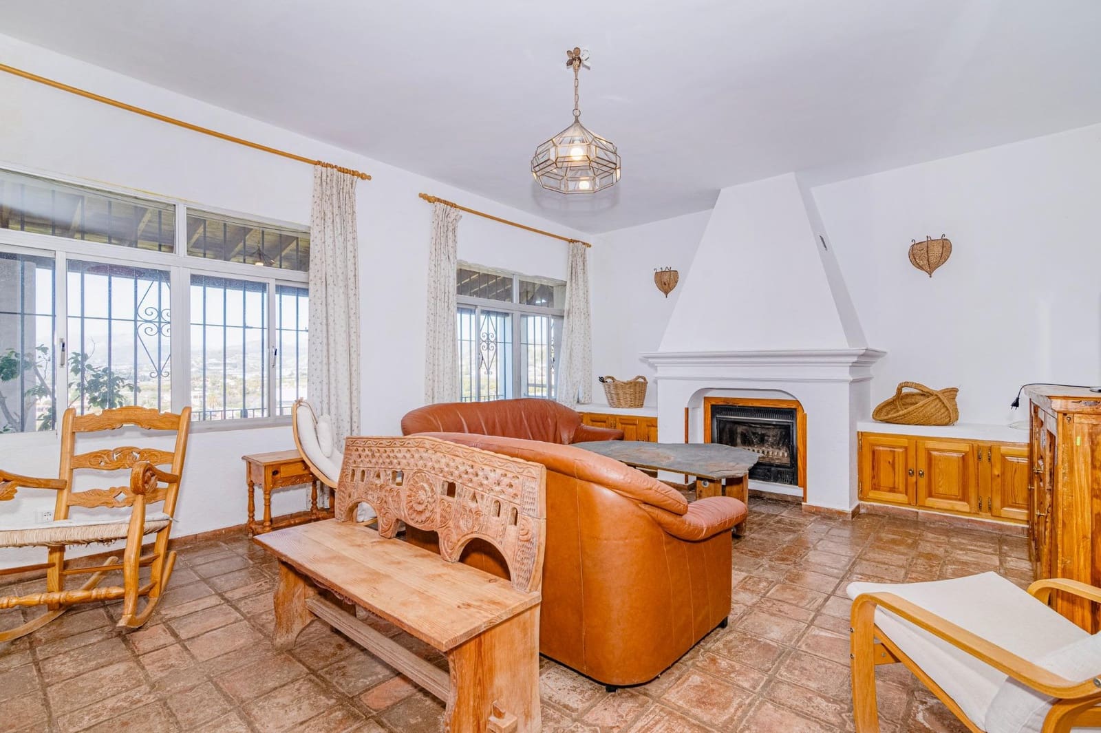 4 sypialnia Willa na sprzedaż w Motril z basenem garażem - 485 000 € (Ref: 9674901)