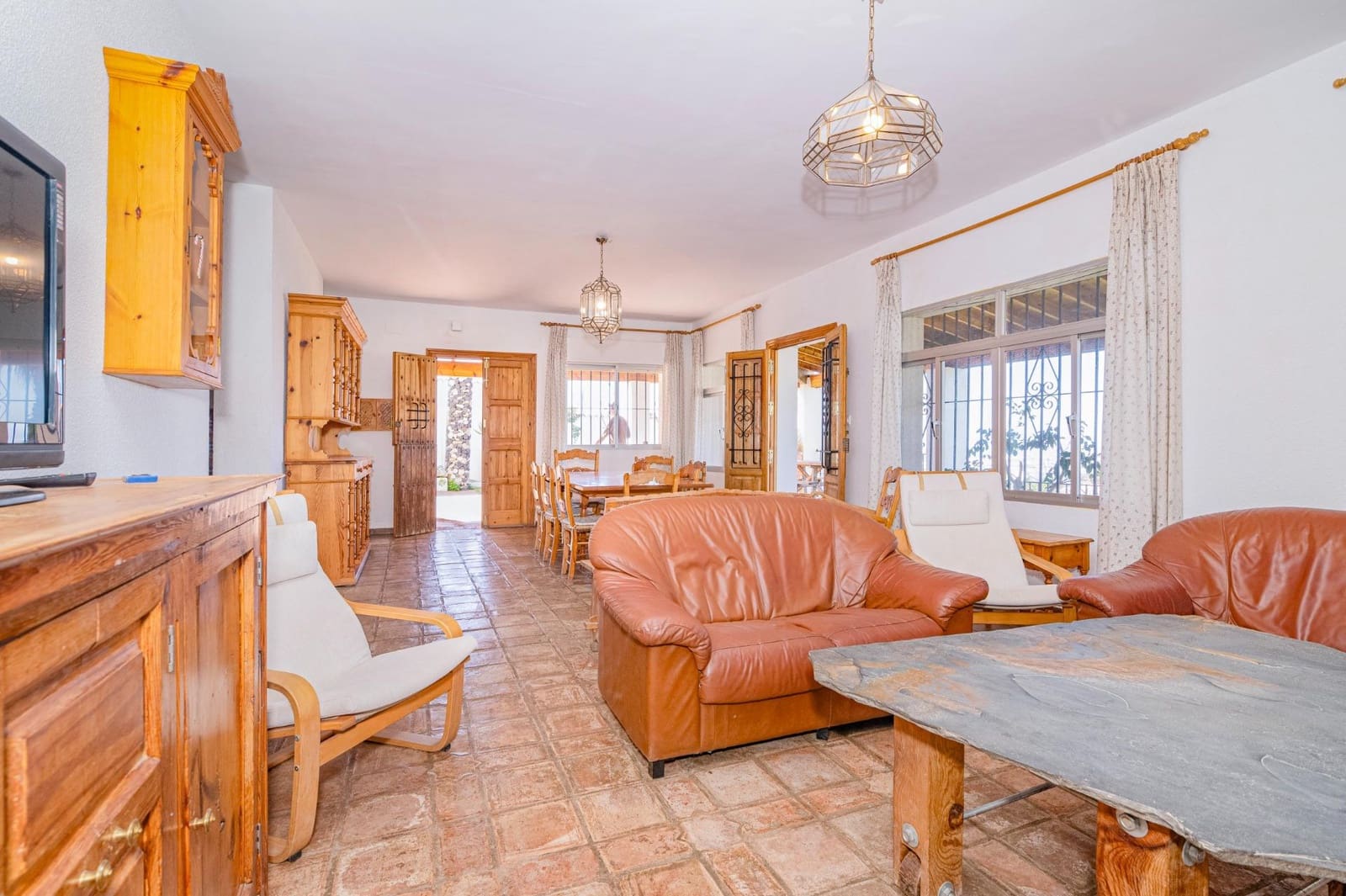 4 sypialnia Willa na sprzedaż w Motril z basenem garażem - 485 000 € (Ref: 9674901)