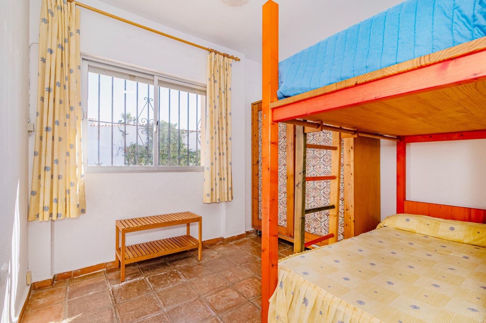 4 sypialnia Willa na sprzedaż w Motril z basenem garażem - 485 000 € (Ref: 9674901)