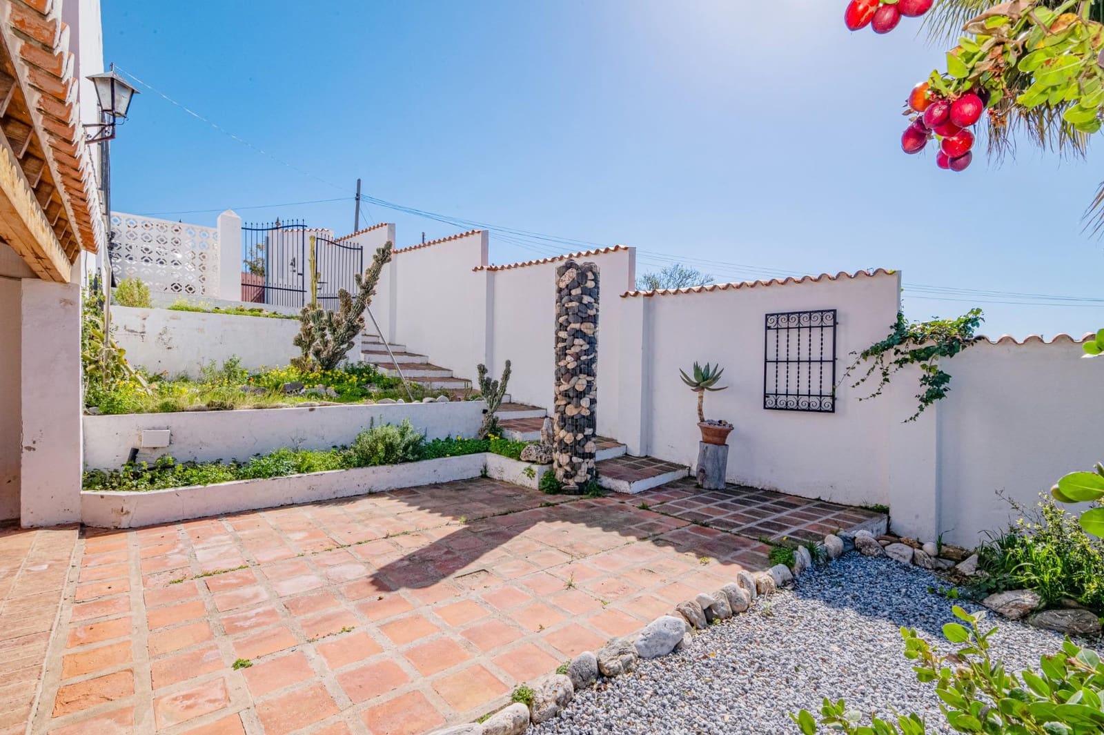 4 sypialnia Willa na sprzedaż w Motril z basenem garażem - 485 000 € (Ref: 9674901)