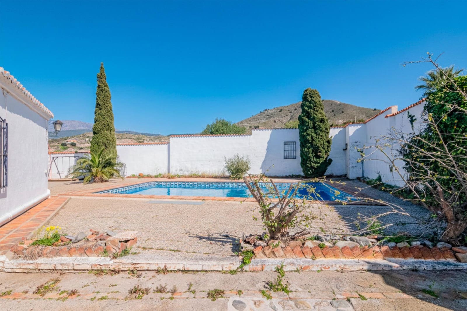 4 sypialnia Willa na sprzedaż w Motril z basenem garażem - 485 000 € (Ref: 9674901)