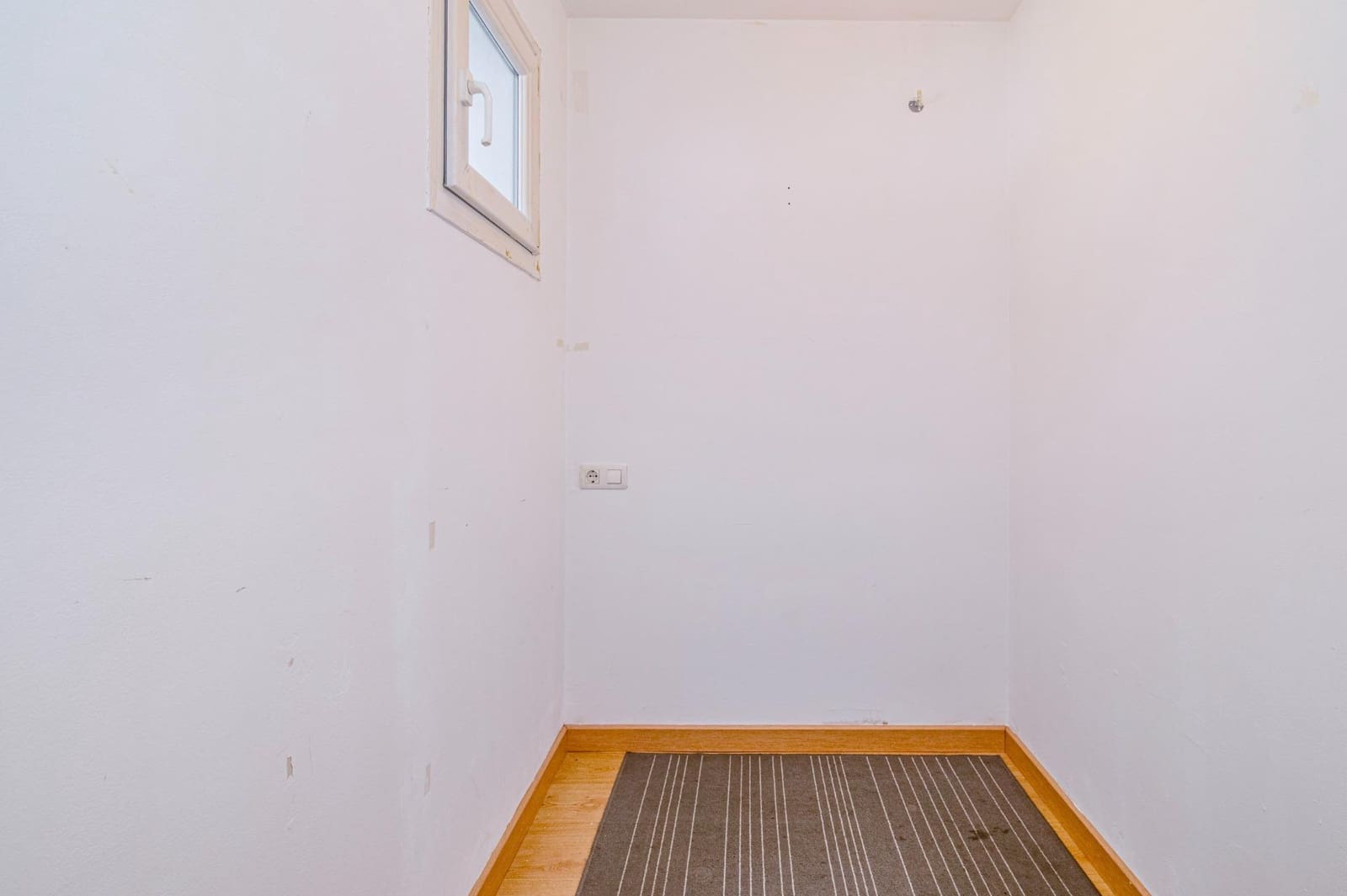 2 Zimmer Wohnung zu verkaufen in Sierra Nevada mit Pool Garage - 170.000 € (Ref: 9674903)