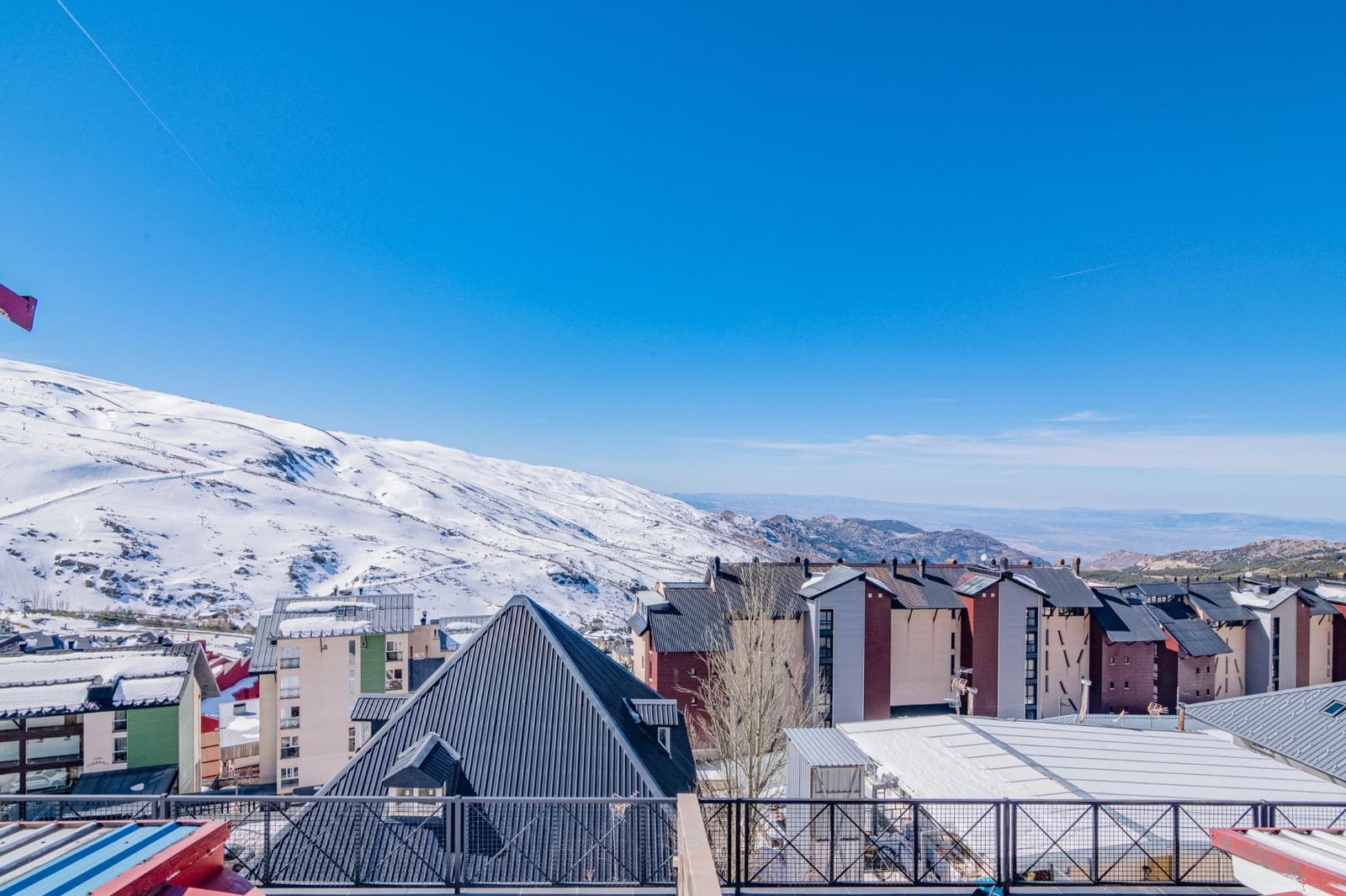 2 Zimmer Wohnung zu verkaufen in Sierra Nevada mit Pool Garage - 170.000 € (Ref: 9674903)