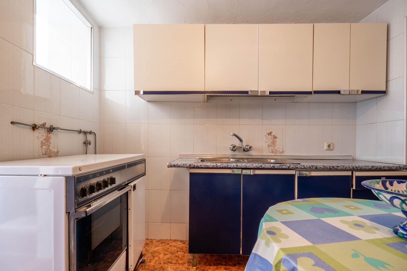 Finca/Casa Rural de 5 habitaciones en Albuñuelas en venta - 82.000 € (Ref: 9674906)