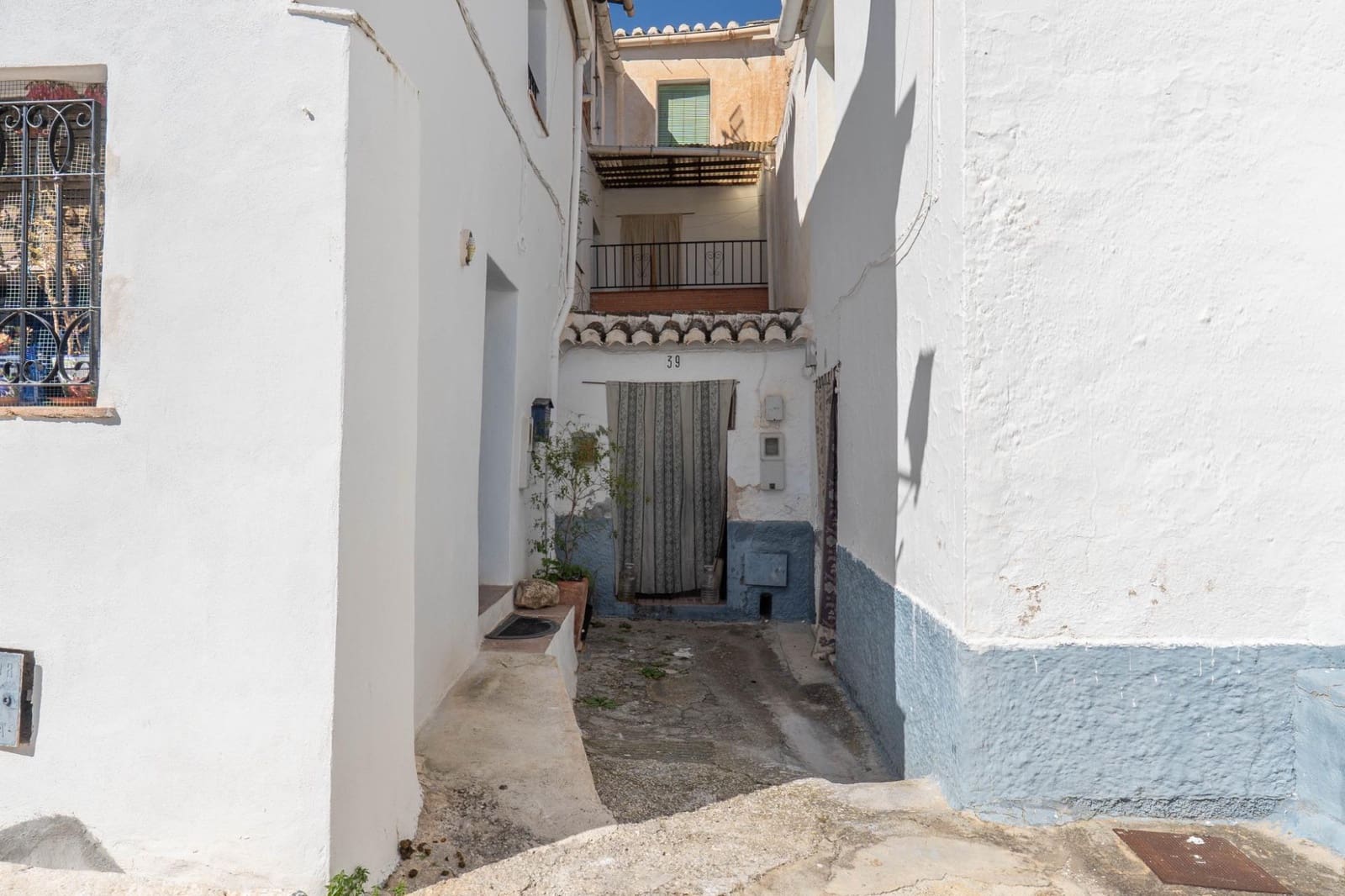 Finca/Casa Rural de 5 habitaciones en Albuñuelas en venta - 82.000 € (Ref: 9674906)