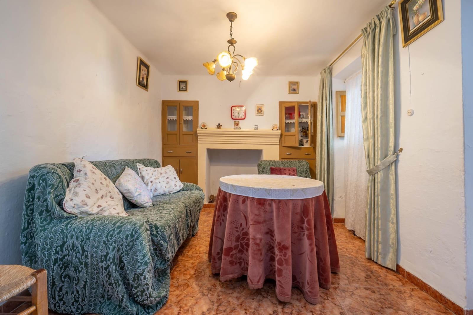 Finca/Casa Rural de 5 habitaciones en Albuñuelas en venta - 82.000 € (Ref: 9674906)