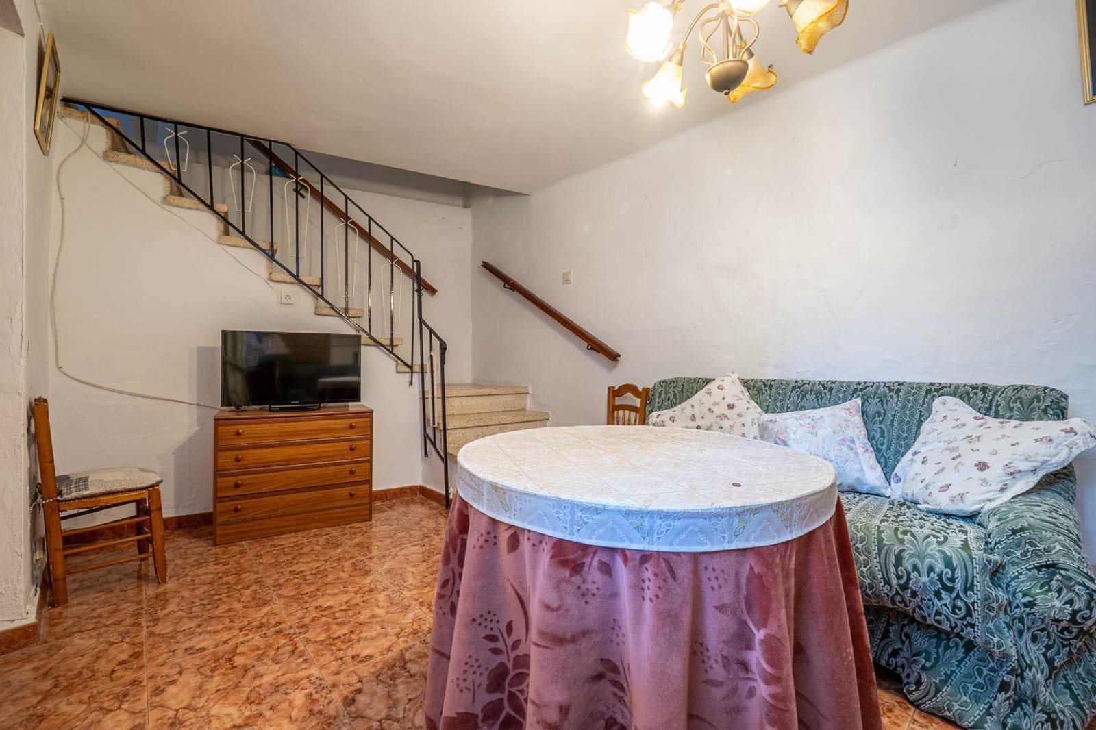 Finca/Casa Rural de 5 habitaciones en Albuñuelas en venta - 82.000 € (Ref: 9674906)